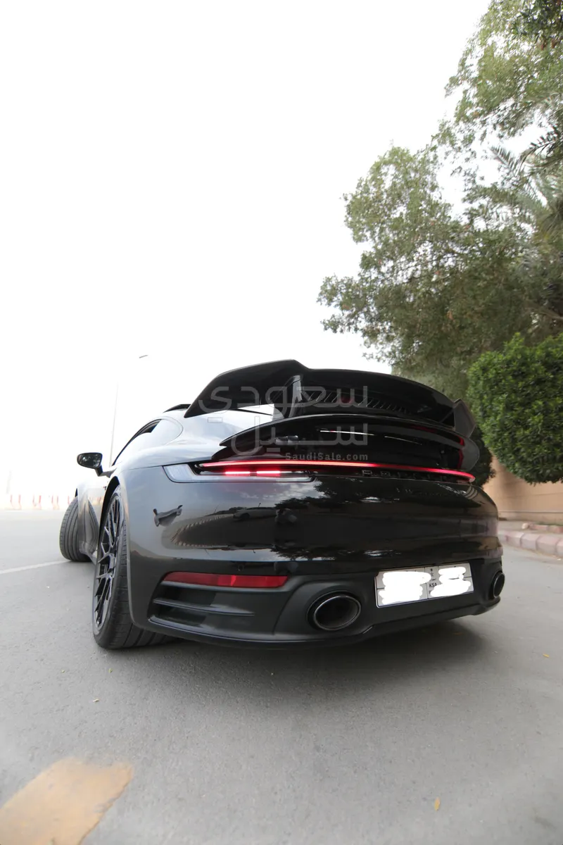 2020 بورش 911 كاريرا 4 اس