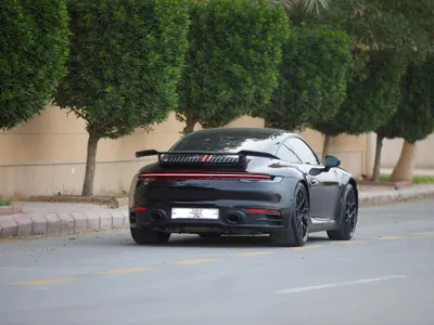 2020 بورش 911 كاريرا 4 اس