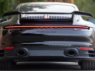 2020 بورش 911 كاريرا 4 اس