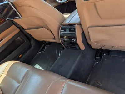 2015 بي ام دبليو الفئة السابعة 730 إل أي