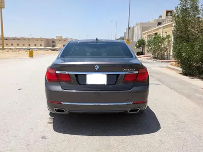 2015 بي ام دبليو الفئة السابعة 730 إل أي