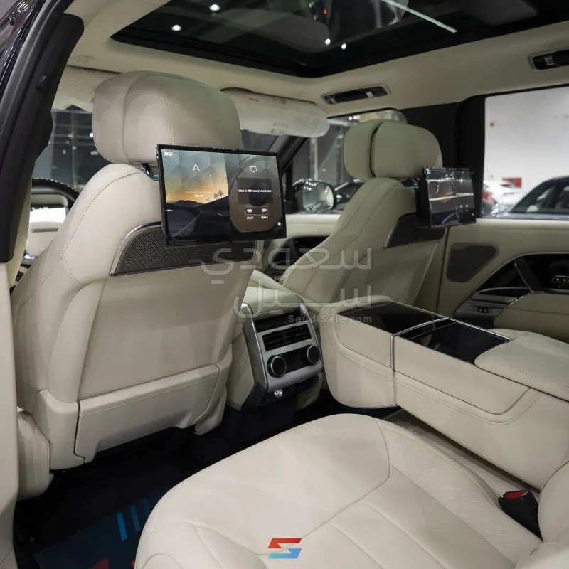 2026 لاند روفر رينج روفر اوتوبيوغرافي