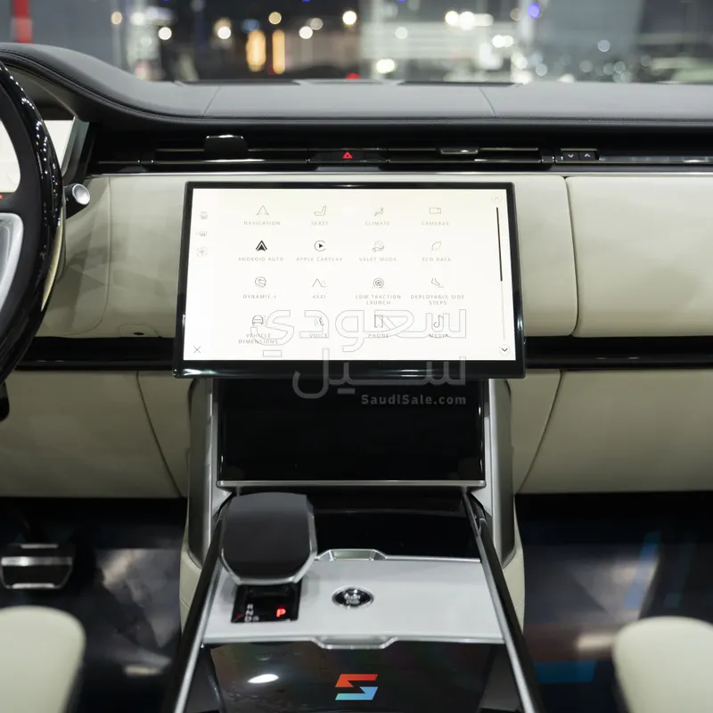 2026 لاند روفر رينج روفر اوتوبيوغرافي