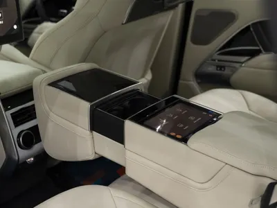 2026 لاند روفر رينج روفر اوتوبيوغرافي