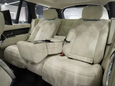 2026 لاند روفر رينج روفر اوتوبيوغرافي