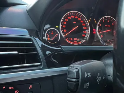 2013 بي ام دبليو الفئة السادسة 640 أي