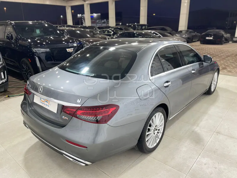 2021 مرسيدس - بنز إي 200