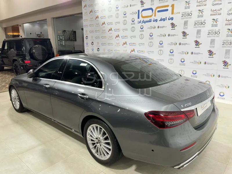 2021 مرسيدس - بنز إي 200
