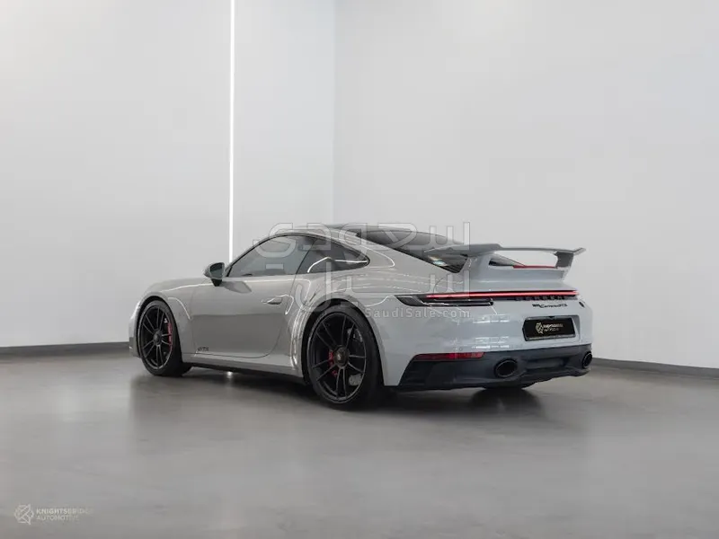 2023 Porsche 911 Carrera GTS