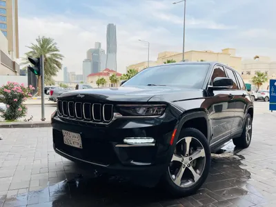 2023 جييب جراند شيروكي ليميتد