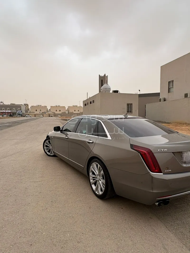 2018 كاديلاك سي تي 6 بلاتينيوم