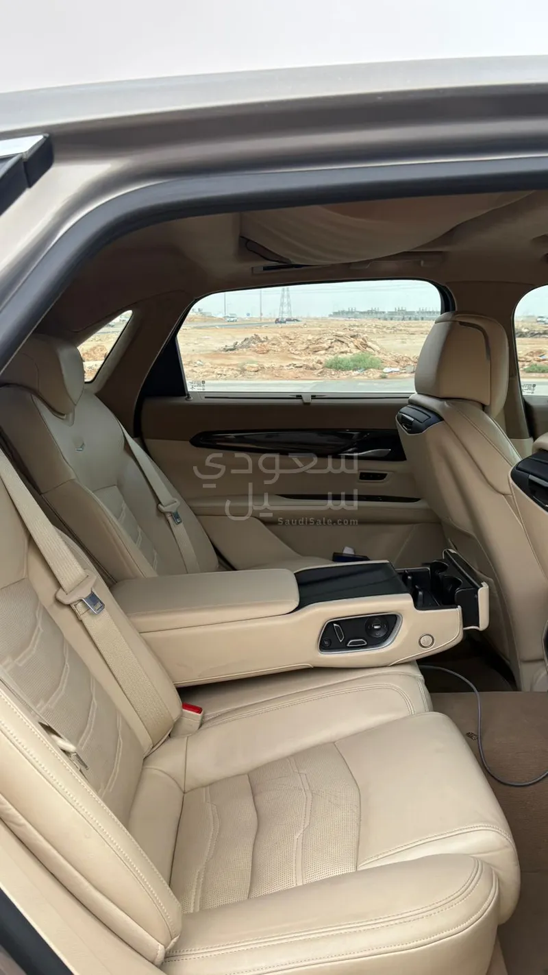 2018 كاديلاك سي تي 6 بلاتينيوم