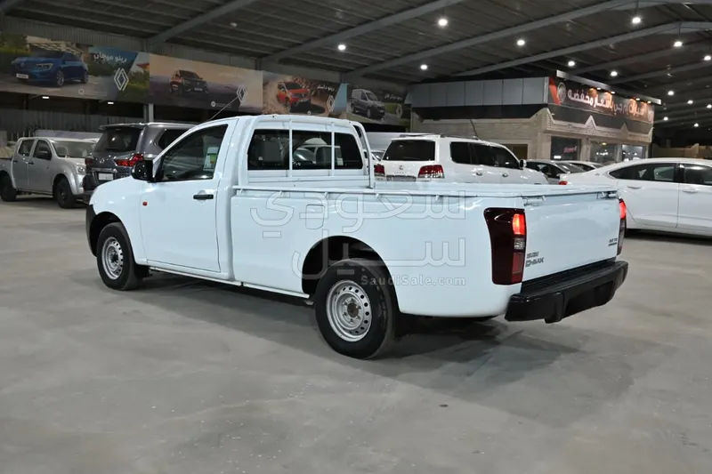 2016 ايسوزو دي ماكس غماره