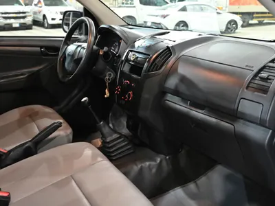 2016 ايسوزو دي ماكس غماره