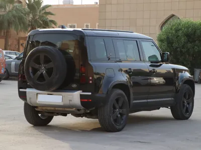 2023 لاند روفر ديفيندر 110