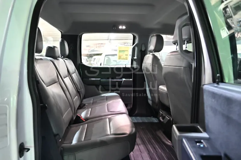 2021 فورد اف 150