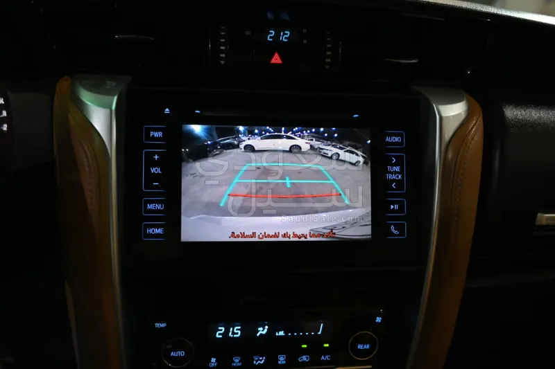 2018 تويوتا فورشنر في اكس