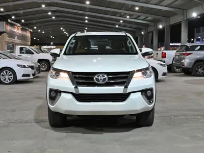 2018 تويوتا فورشنر في اكس