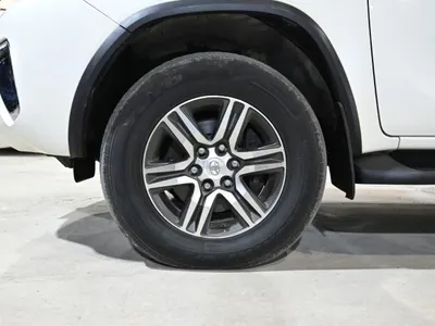 2018 تويوتا فورشنر في اكس