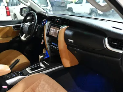 2018 تويوتا فورشنر في اكس