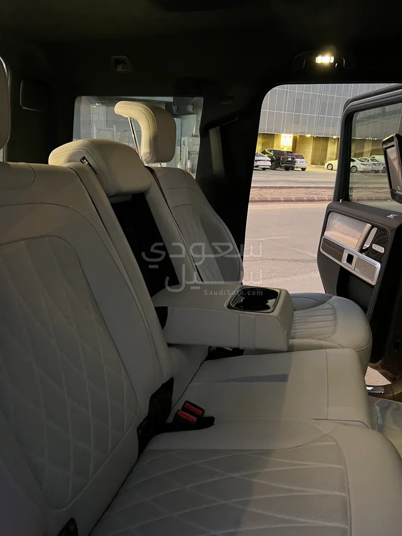 2023 مرسيدس - بنز جي 63 أي إم جي