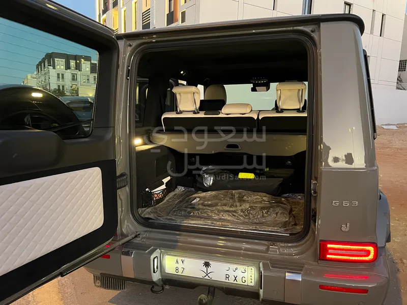 2023 مرسيدس - بنز جي 63 أي إم جي