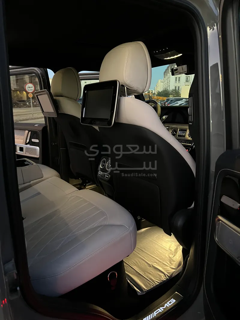 2023 مرسيدس - بنز جي 63 أي إم جي