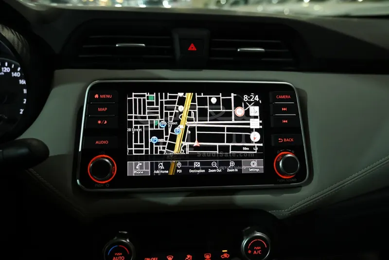 2024 نيسان صني