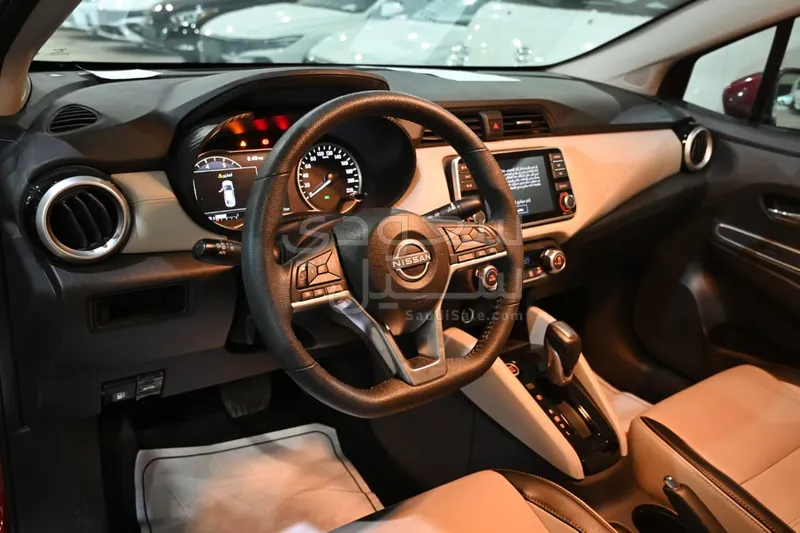 2024 نيسان صني