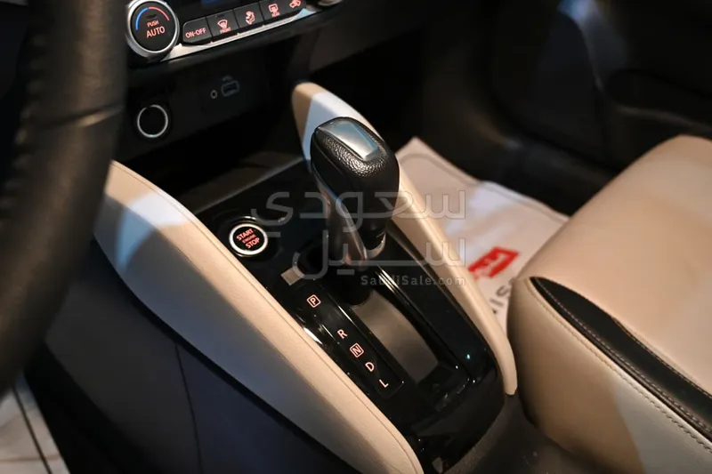 2024 نيسان صني