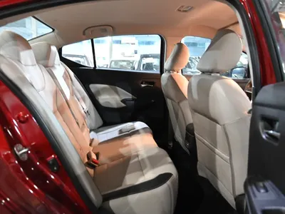 2024 نيسان صني