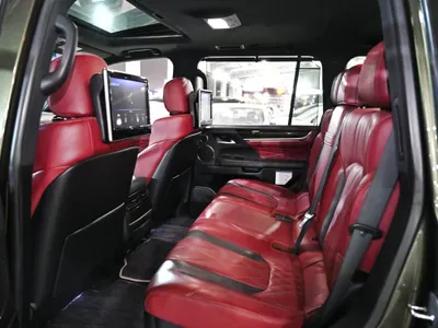 2021 لكزس إل إكس 570 بلاك اديشن