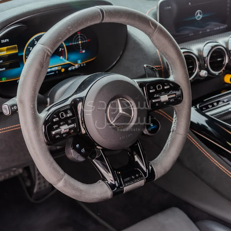 2022 مرسيدس - بنز جي تي بلاك سيريس