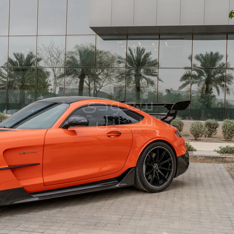 2022 مرسيدس - بنز جي تي بلاك سيريس