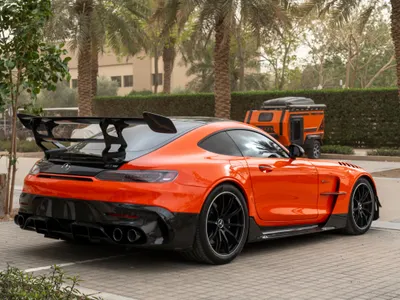 2022 مرسيدس - بنز جي تي بلاك سيريس