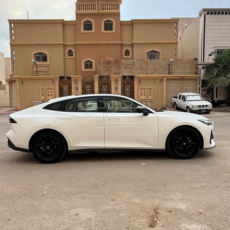 2023 شانجان يوني في