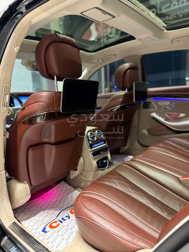 2018 مرسيدس - بنز إس 560