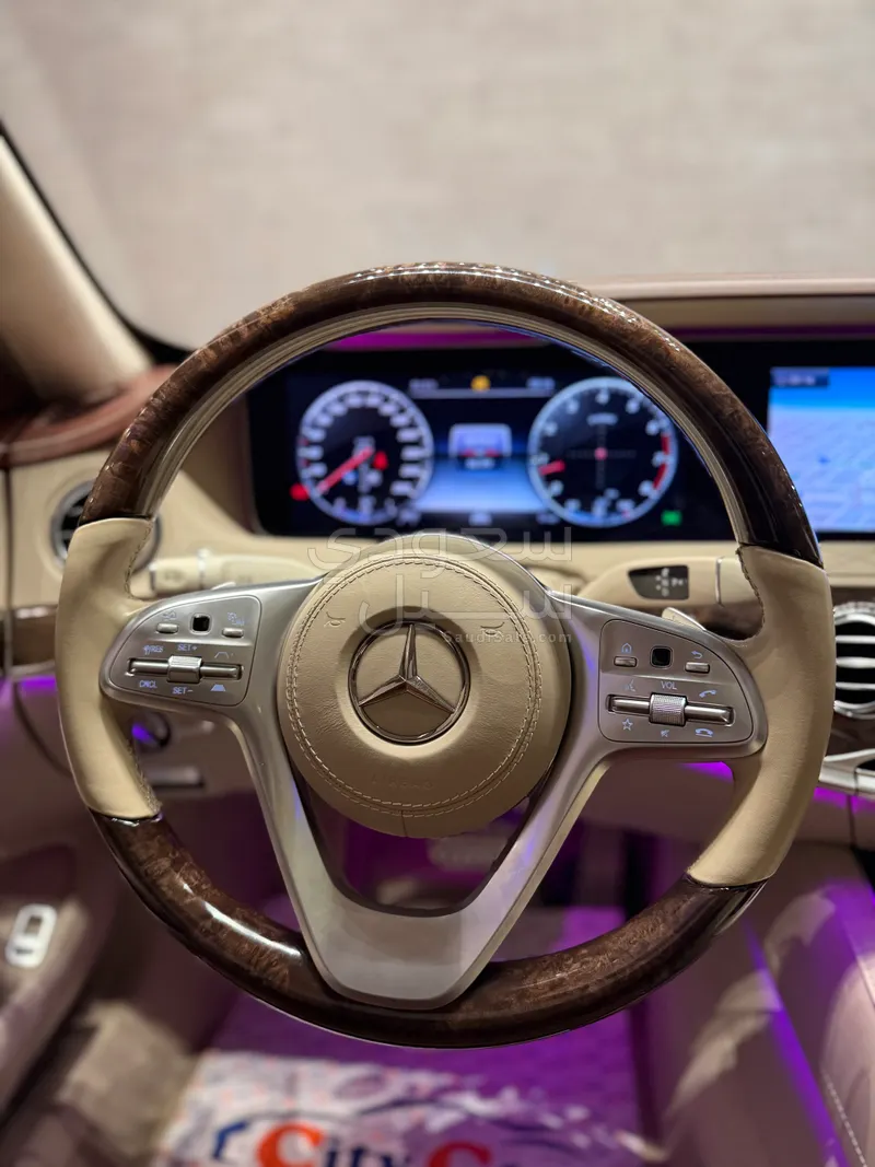 2018 مرسيدس - بنز إس 560