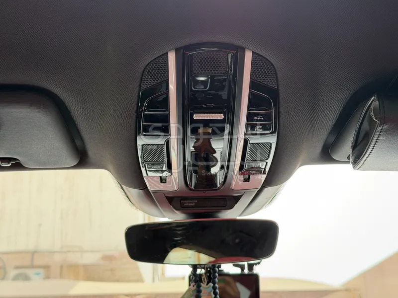 2022 بورش كايين بلاتينيوم اديشن