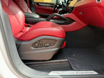 2022 بورش كايين بلاتينيوم اديشن