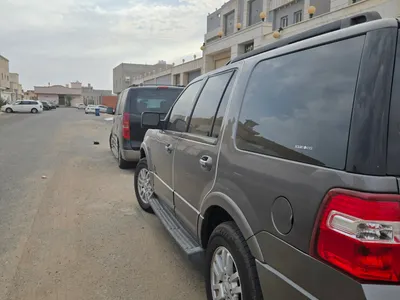 2010 فورد اكسبيديشن اكس ال تي