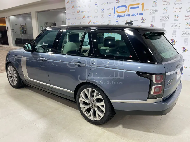 2020 لاند روفر رينج روفر فوج