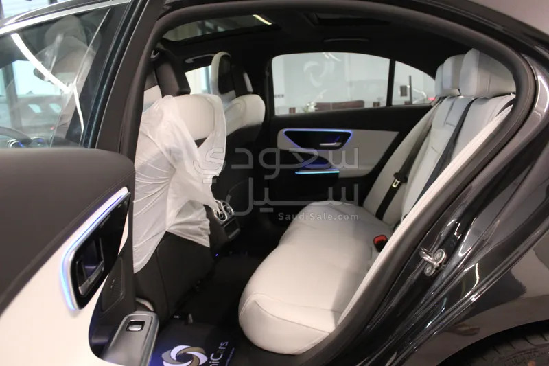 2026 مرسيدس - بنز سي 200