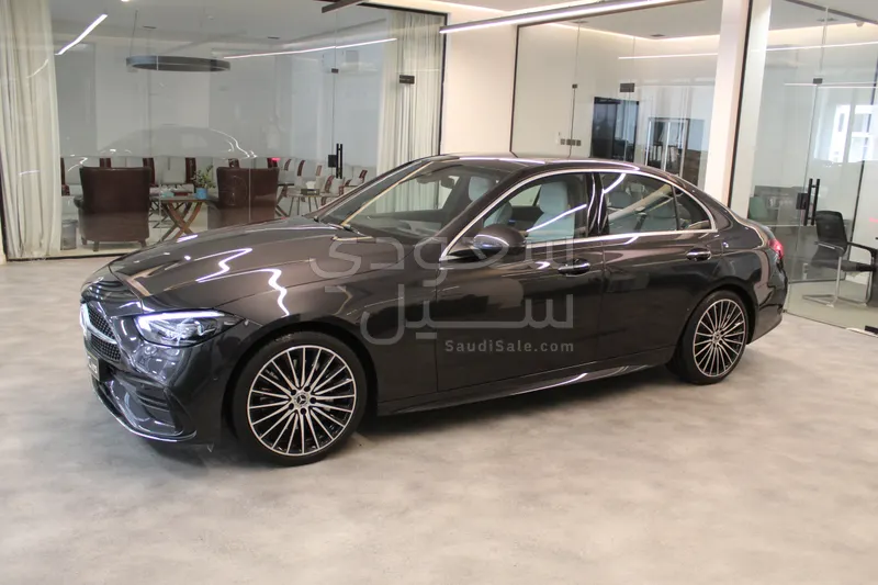 2026 مرسيدس - بنز سي 200