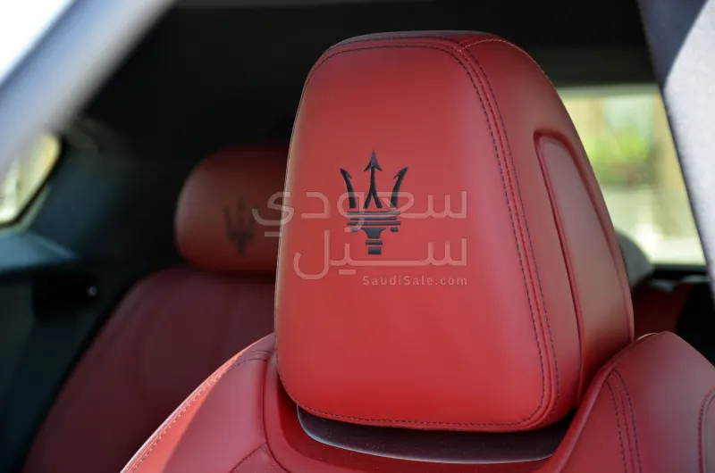 2022 مازيراتي ليفانتي مودينا