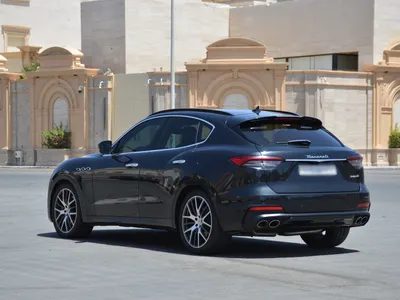 2022 مازيراتي ليفانتي مودينا