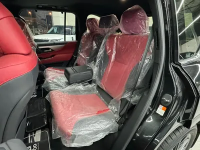 2022 لكزس إل إكس 600 إف