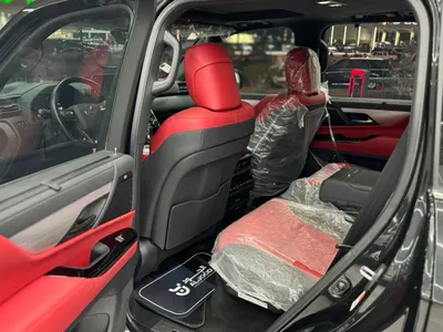 2022 لكزس إل إكس 600 إف