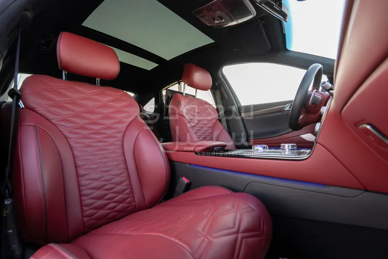 2025 جينيسيس جي 80 رويال