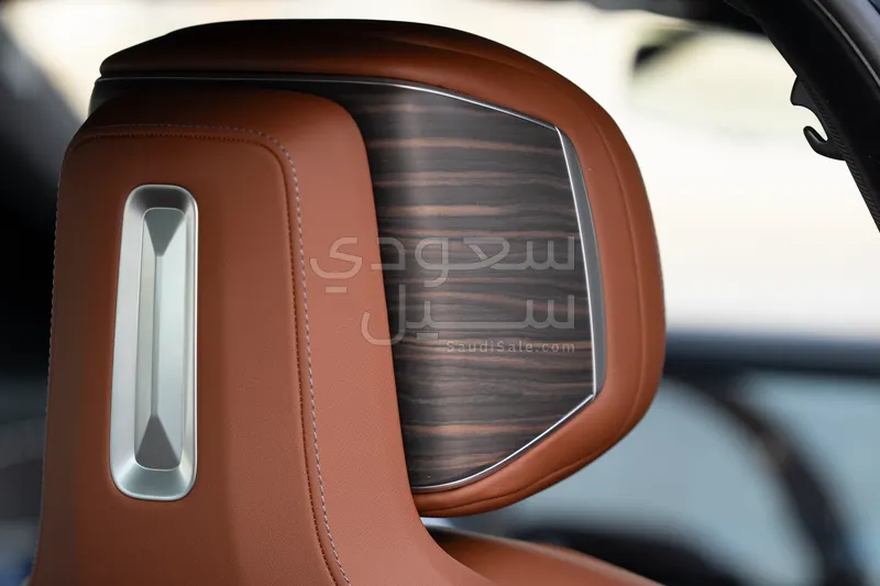 2026 بي ام دبليو الفئة السابعة 735 إل أي